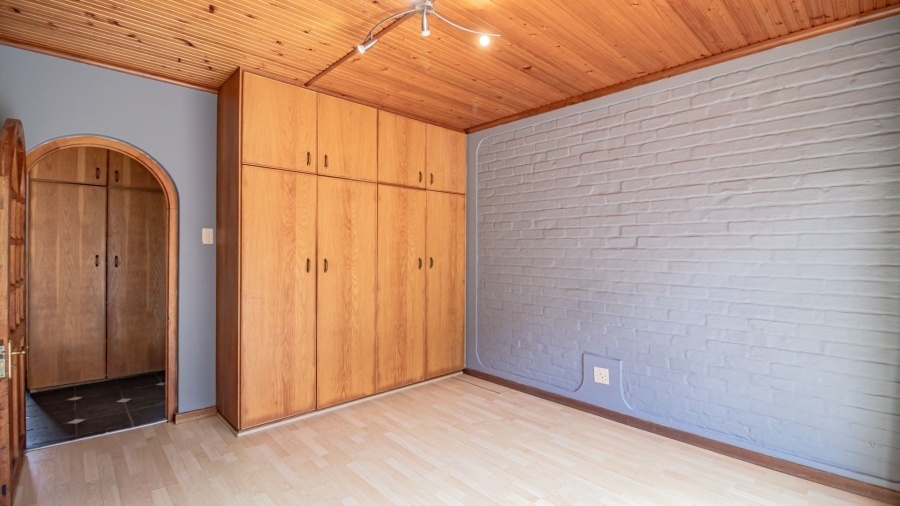 4 Bedroom Property for Sale in Blue Bend Eastern Cape